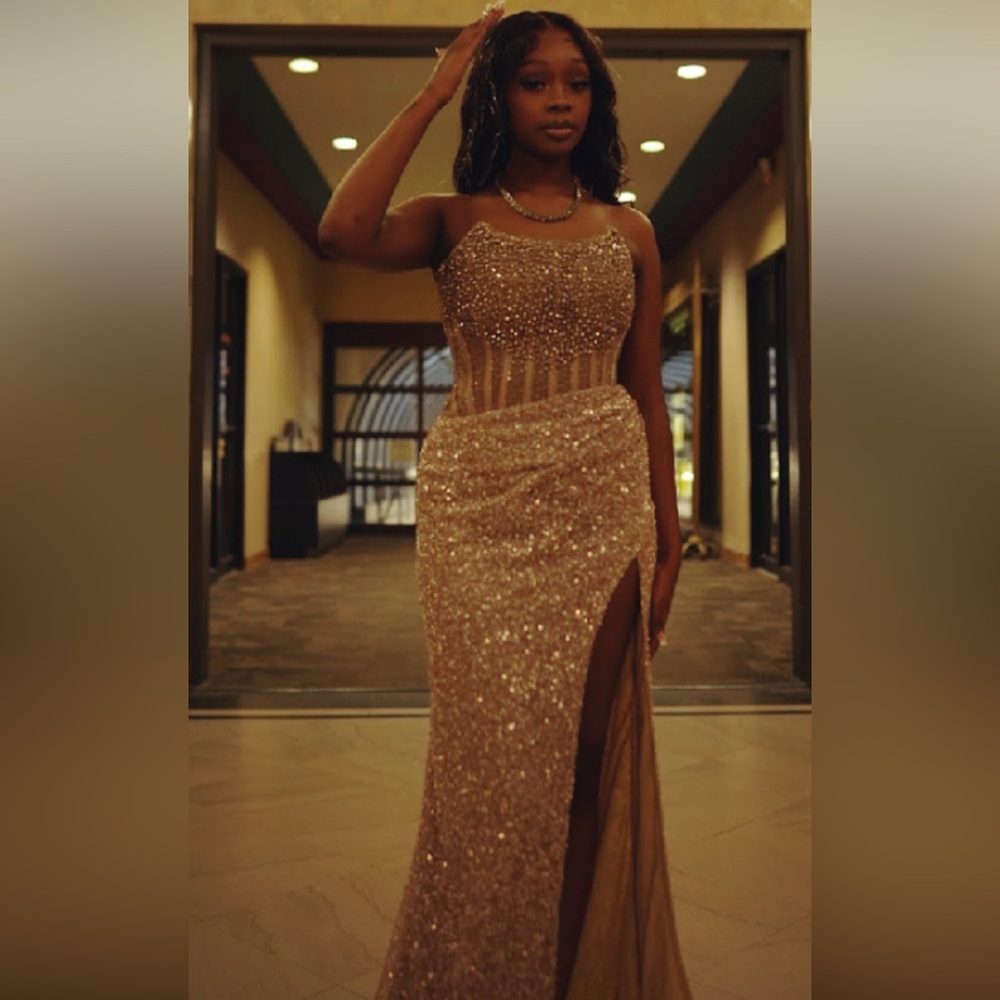 Elegant Gold Evening Gown